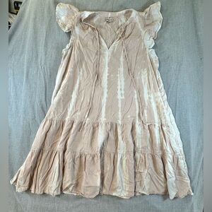 Knox Rose Beige and White Tie-Dye Dress